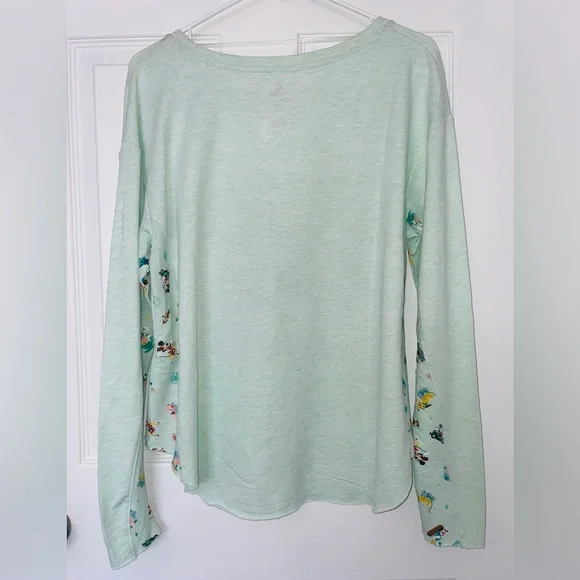Disney long sleeve tee (S) - Picture 5 of 6